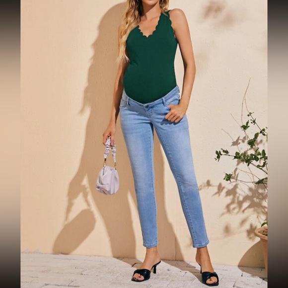 Maternity Top - Picture 2 of 3